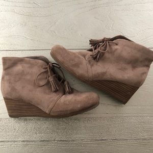 Dr. Scholl’s Booties